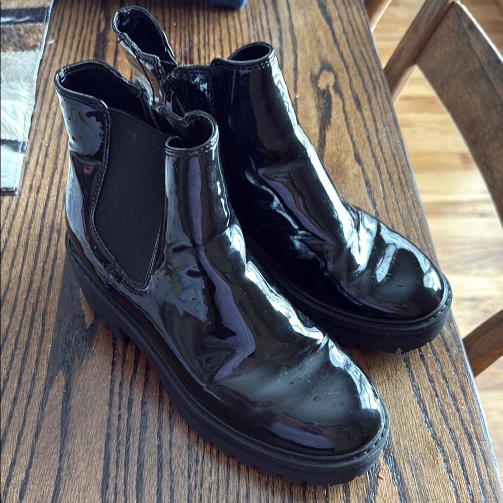 Glossy Black Ankle Boots with Platform Sole